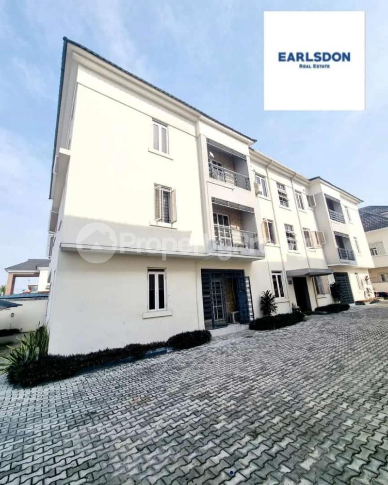 3 bedroom House for rent Chevy View Estate chevron Lekki Lagos