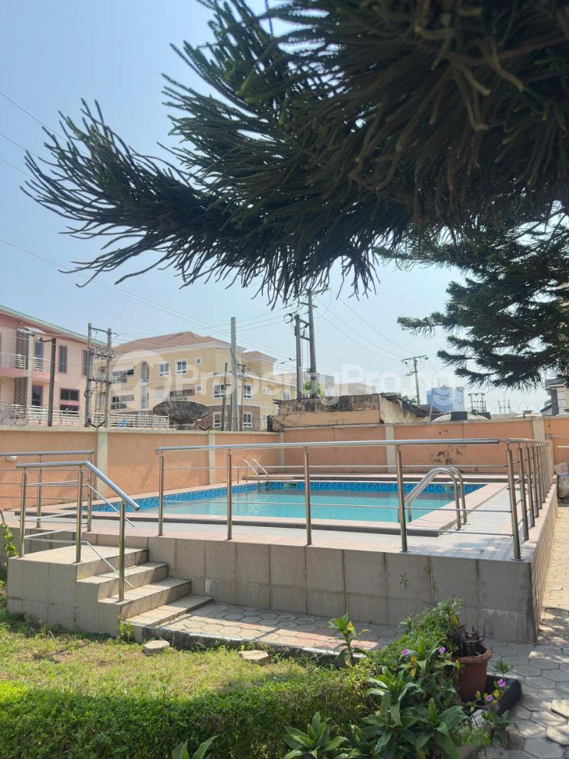 3 bedroom Flat / Apartment for sale ONIRU Victoria Island Lagos