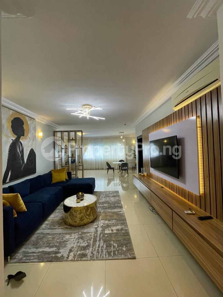 3 bedroom Flat / Apartment for shortlet Ikoyi Lagos