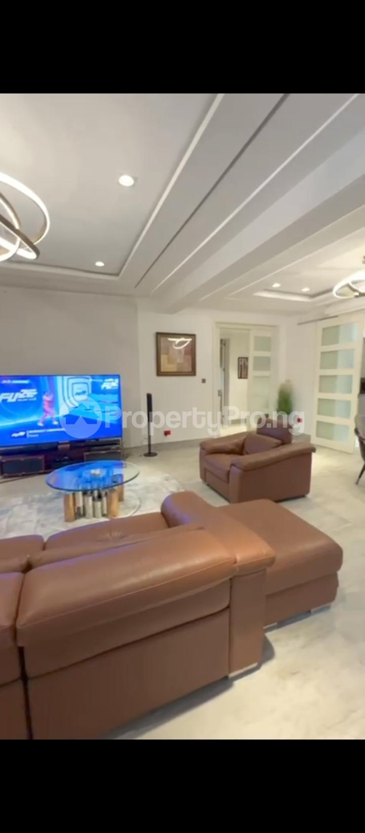 3 bedroom Flat / Apartment for rent Off Mobolaji Johnson Avenue Ikoyi Lagos