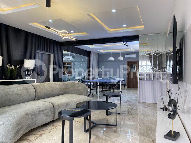 3 bedroom Flat / Apartment for rent Akinogun Road ONIRU Victoria Island Lagos