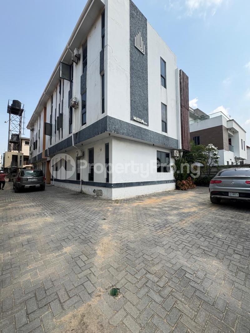3 bedroom Flat / Apartment for rent Ilasan Lekki Lagos