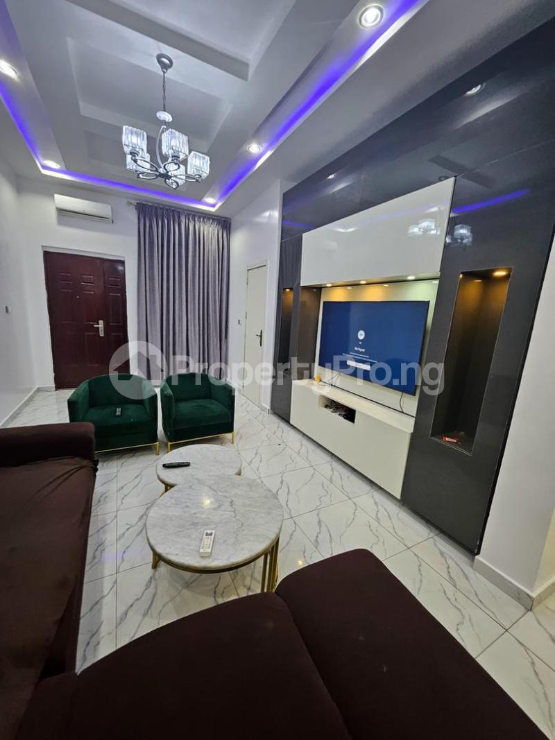 3 bedroom Flat / Apartment for rent Osapa london Lekki Lagos