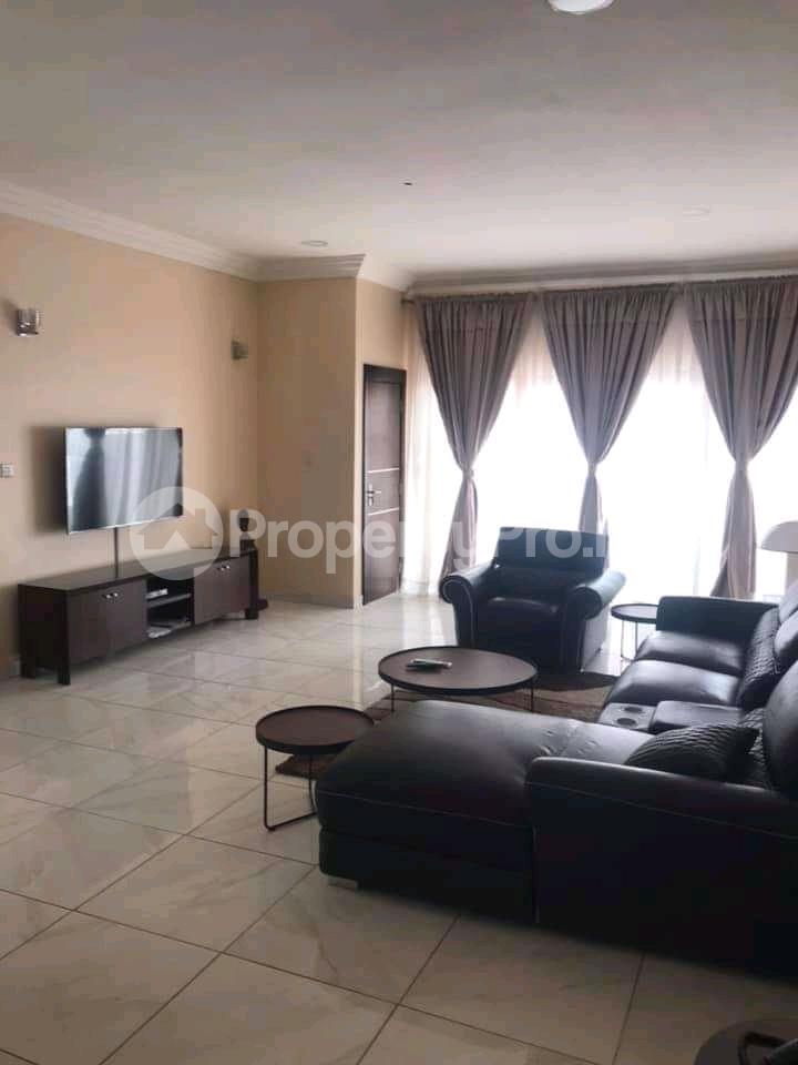 3 bedroom Flat / Apartment for rent   ONIRU Victoria Island Lagos