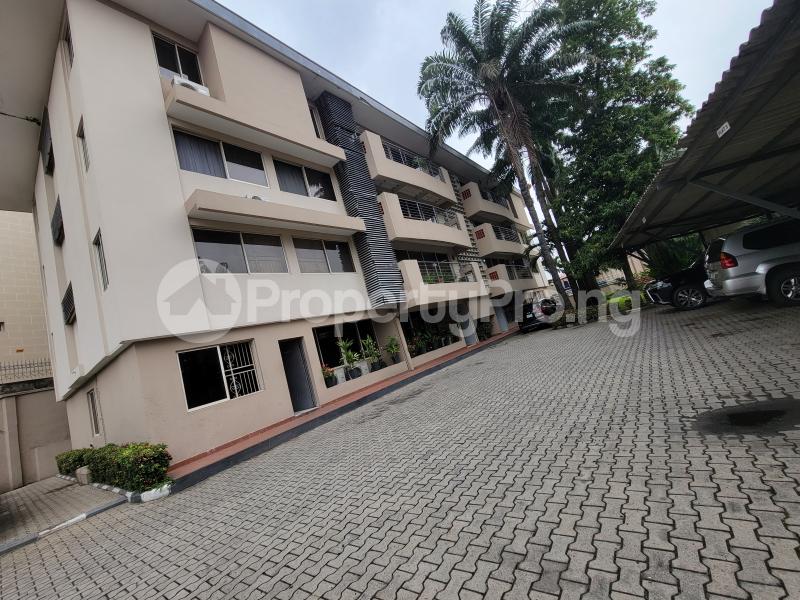 3 bedroom Flat / Apartment for rent Ikoyi Lagos
