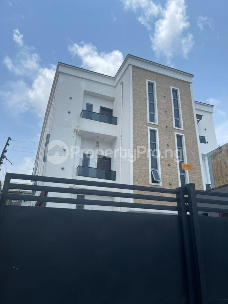 3 bedroom Commercial Property for rent Lekki Phase 1 Lekki Lagos