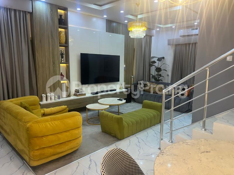 3 bedroom House for rent Ologolo Lekki Lagos