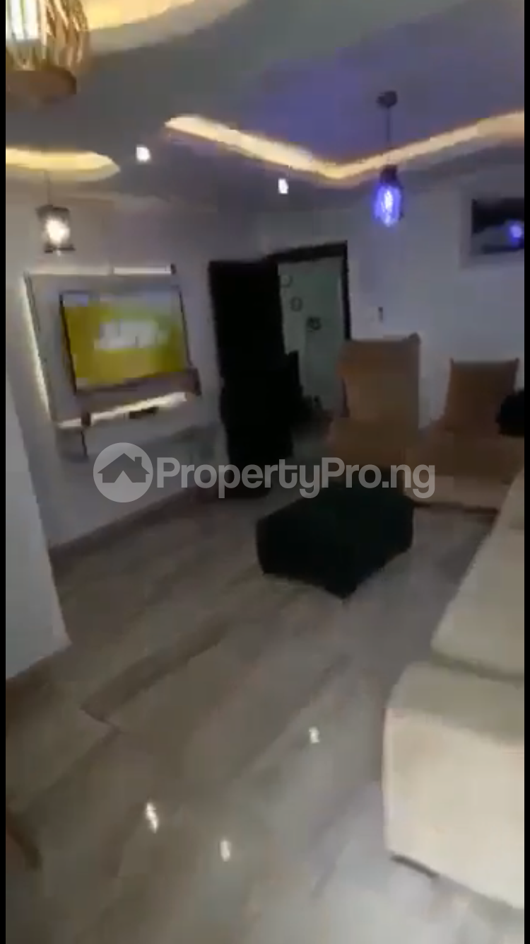 3 Bedroom Flat / Apartment in Anthony Village Maryland Lagos Flat