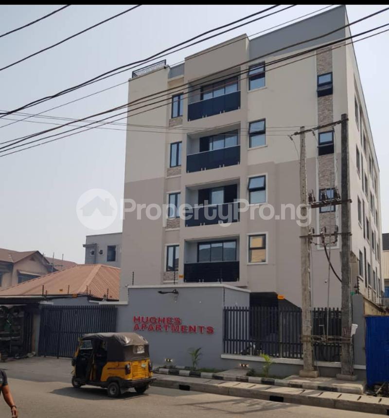 3 bedroom Flat / Apartment for sale Alagomeji Yaba Lagos