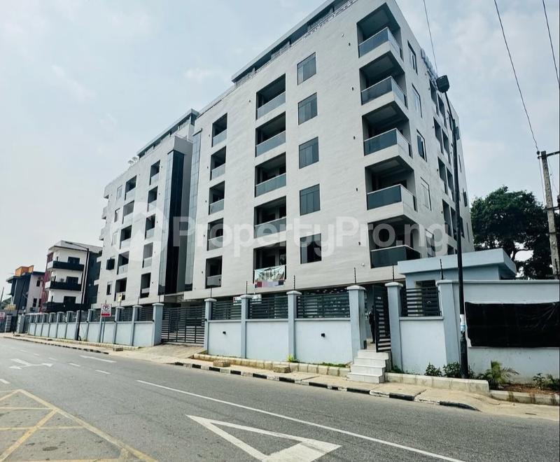 3 bedroom Flat / Apartment for sale Ikeja GRA Ikeja Lagos
