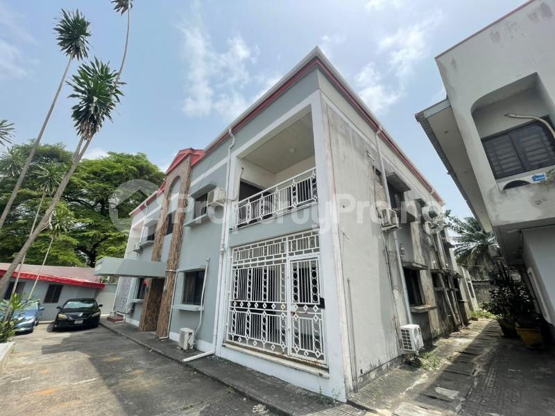 3 bedroom Flat / Apartment for rent Victoria Island Lagos