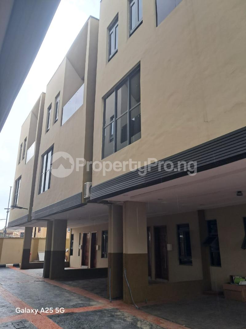 3 bedroom House for rent Ikeja GRA Ikeja Lagos - 0