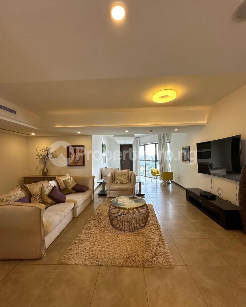 4 bedroom House for rent 4 Bedroom Apartment With Top Range Management, Restaurant, Gym, Reception Area Etc Victoria Island Lagos