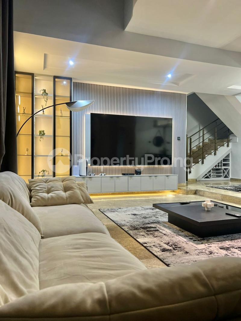 4 bedroom House for shortlet Victoria Island Lagos