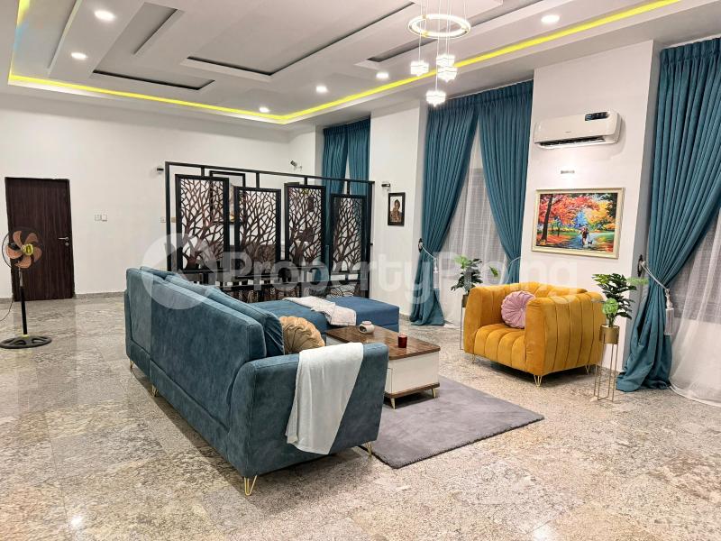 4 bedroom House for rent Along Von Garden Estate Road, Lugbe Abuja