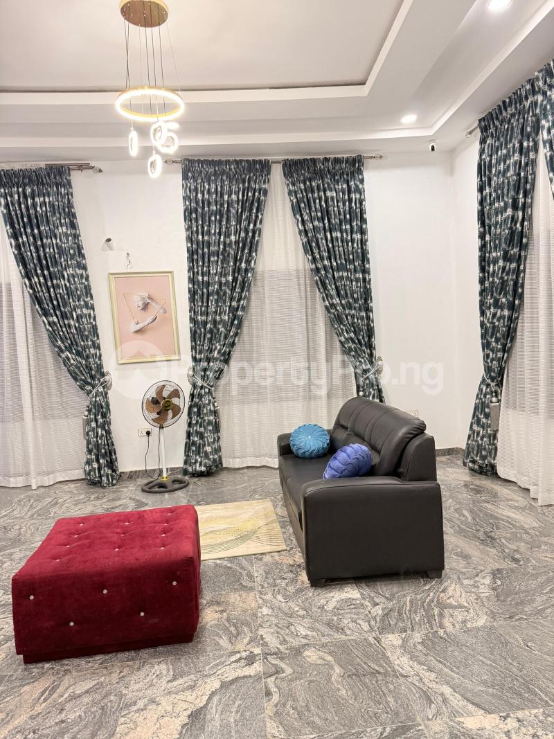 4 bedroom House for rent Along Von Garden Estate Road, Lugbe Abuja