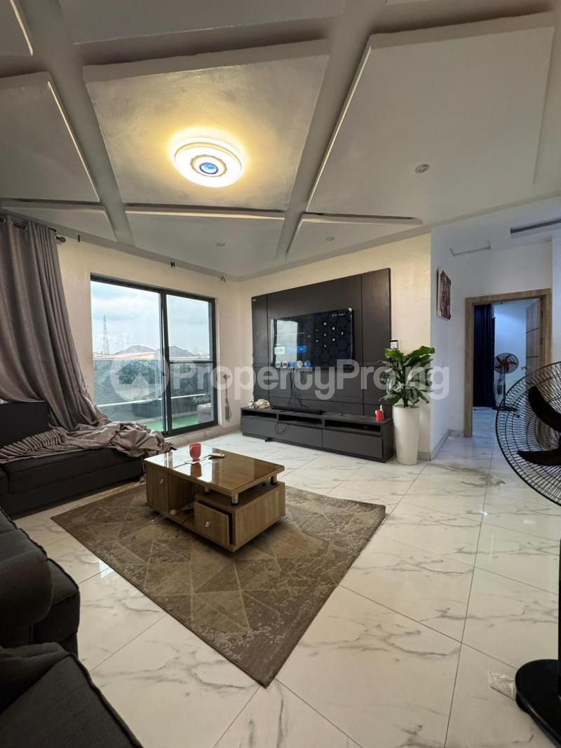 3 bedroom Flat / Apartment for sale Gbagada Lagos