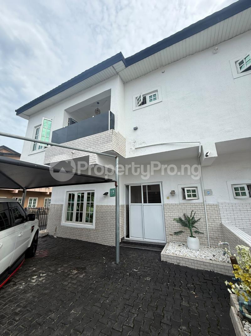 4 bedroom House for sale Abraham adesanya estate Ajah Lagos