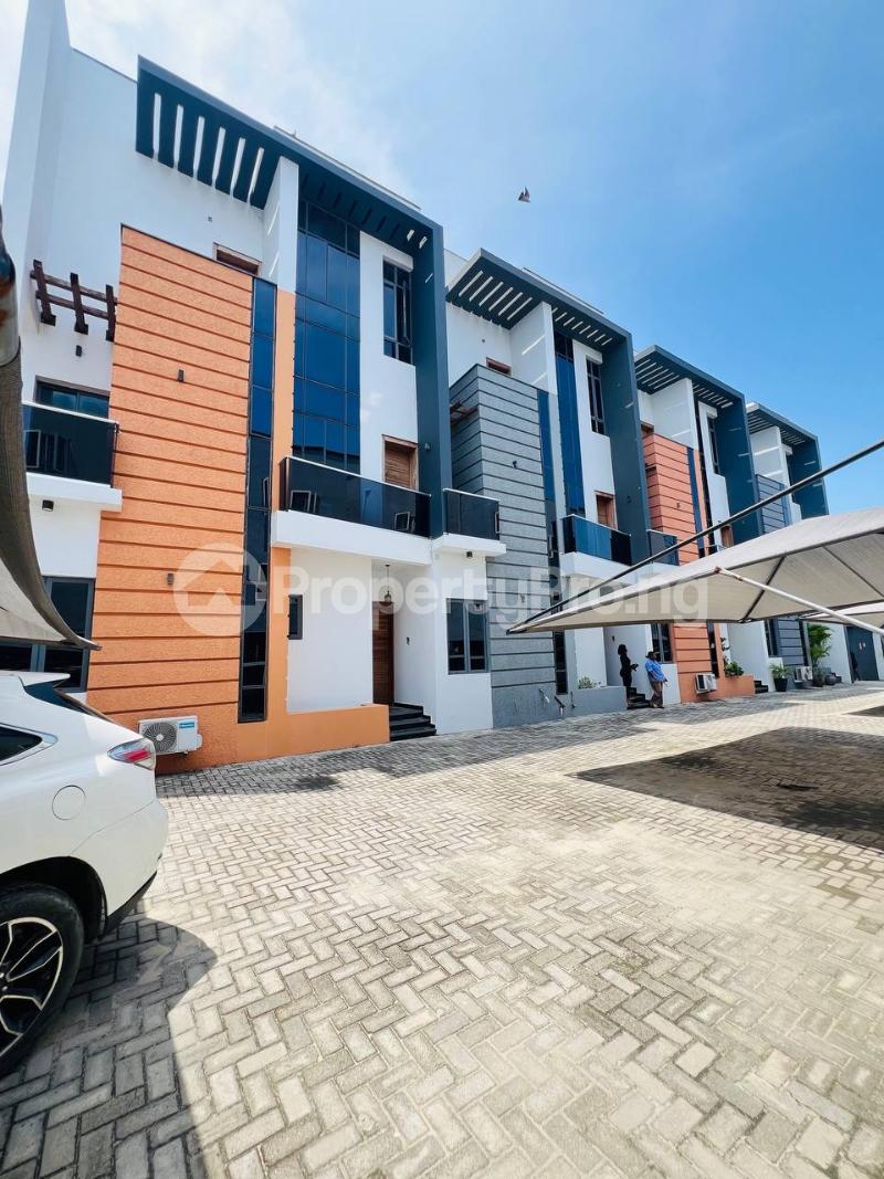4 bedroom House for sale In A Gated And Secured Ikate Lekki Lagos