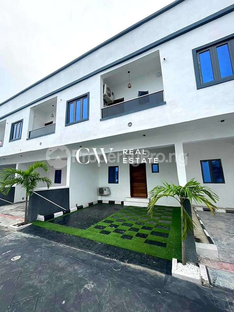 4 bedroom House for sale Lekki Lagos