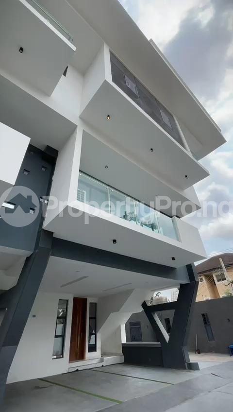 4 bedroom House for shortlet Ikeja GRA Ikeja Lagos