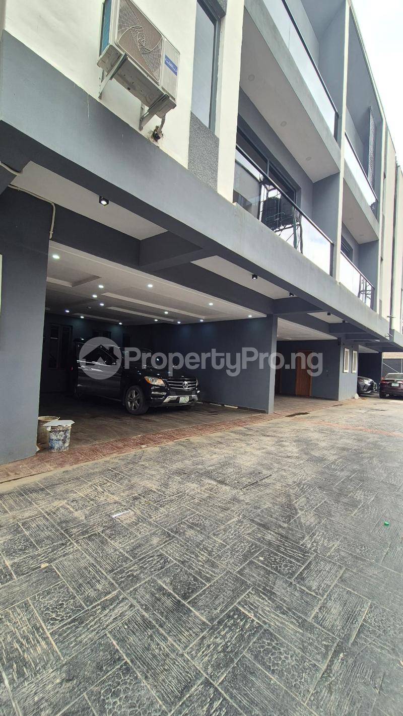 4 bedroom House for rent Opebi Ikeja Lagos