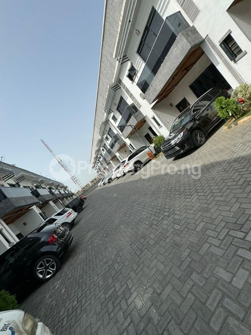 4 bedroom House for rent  Osapa london Lekki Lagos