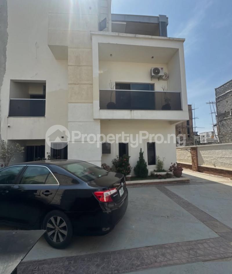 5 bedroom House for rent Life Camp Abuja