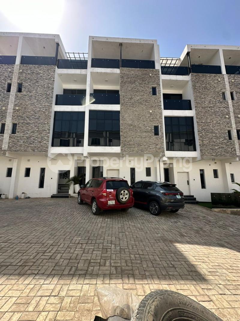5 bedroom House for sale Guzape Abuja