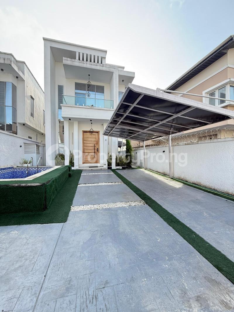 5 bedroom House for rent Igbo-efon Lekki Lagos