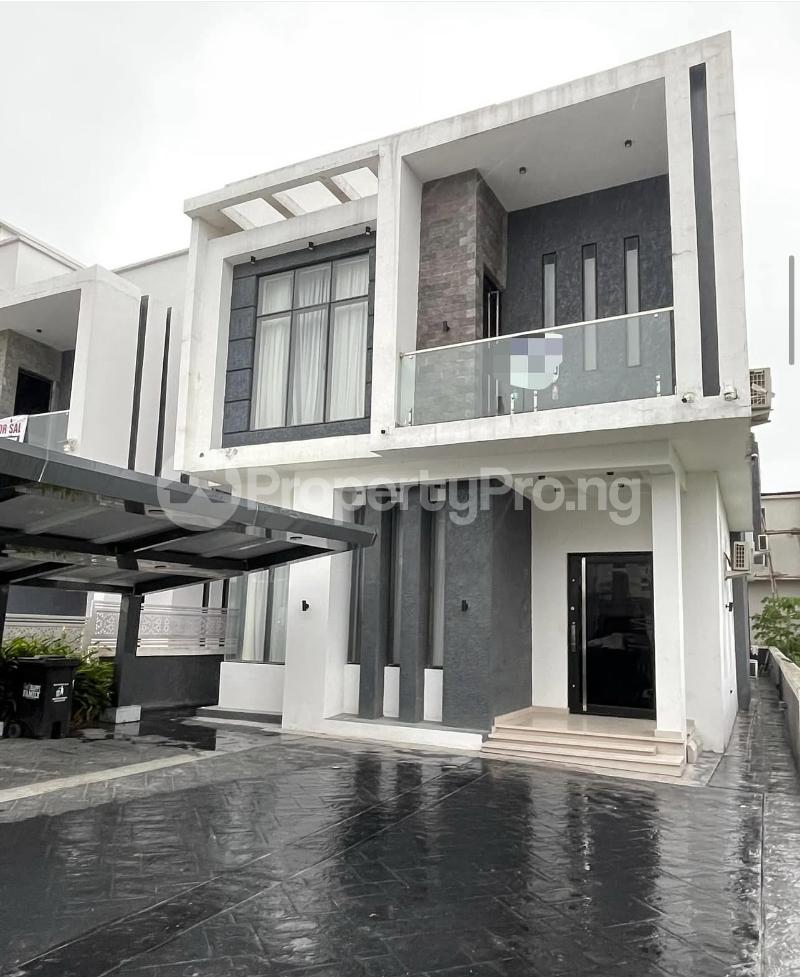 5 bedroom House for rent Ikota Lekki Lagos