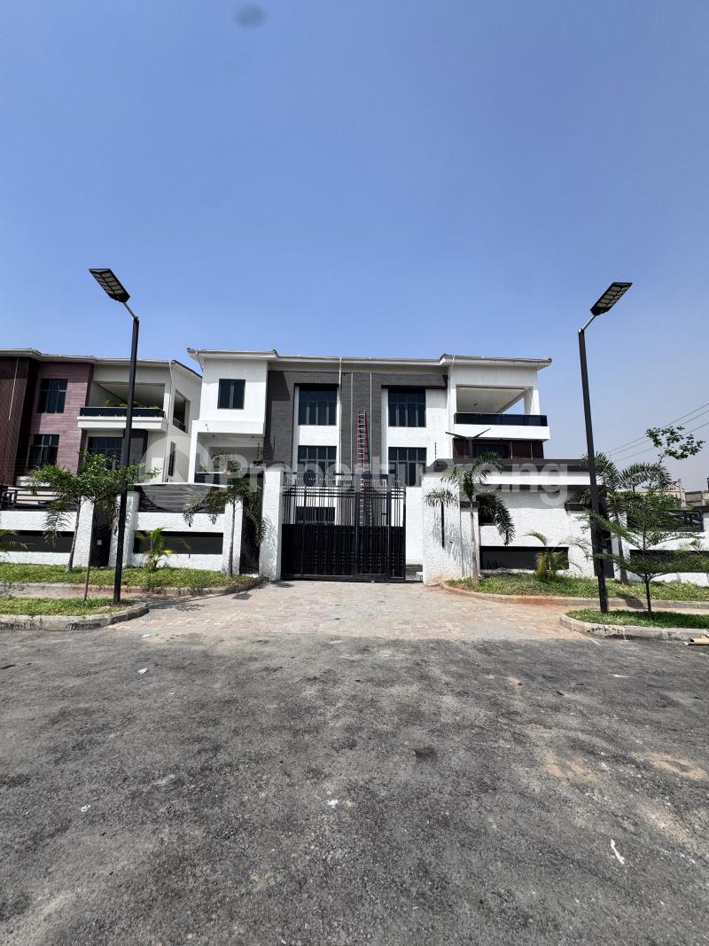 6 bedroom House for sale Kado Abuja