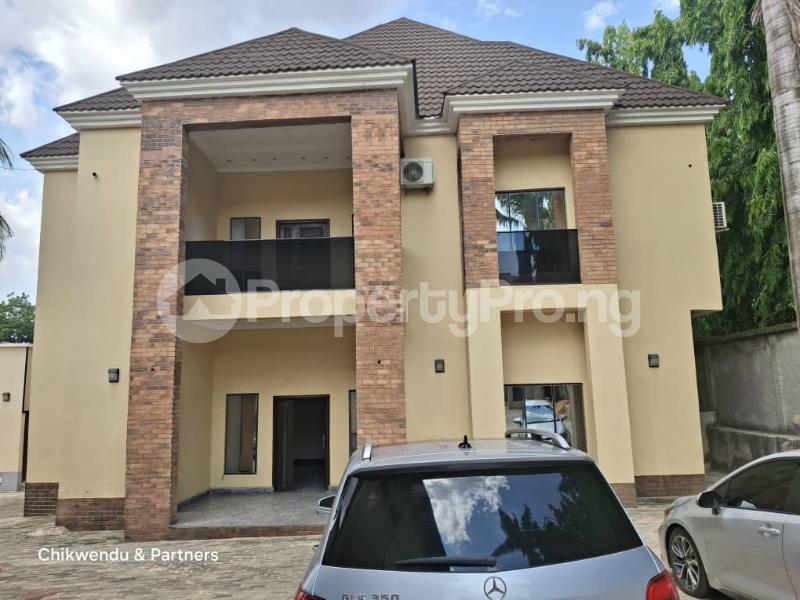 6 bedroom House for sale Enugu Enugu