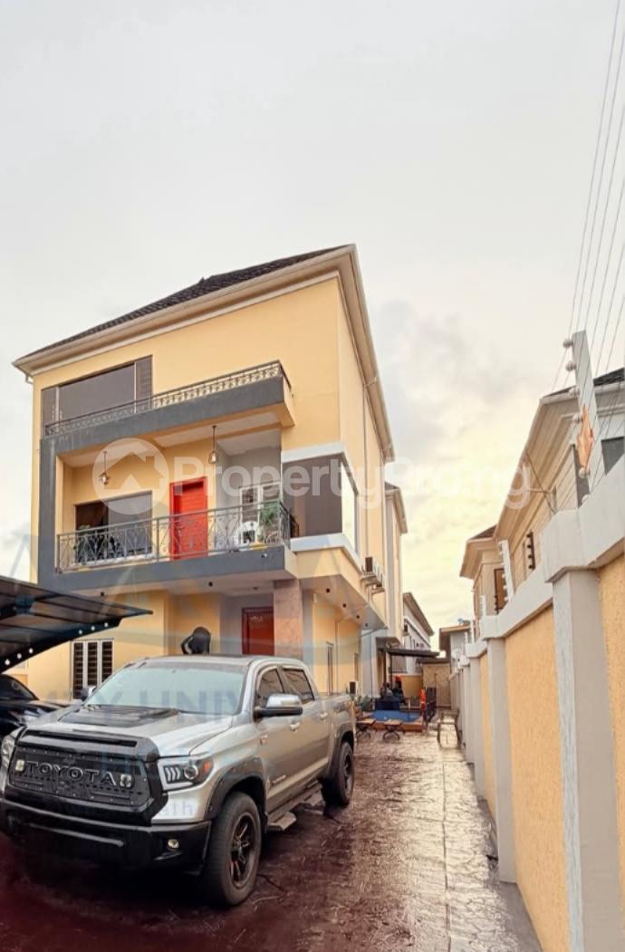 6 bedroom House for sale Magodo GRA Phase 2 Kosofe/Ikosi Lagos