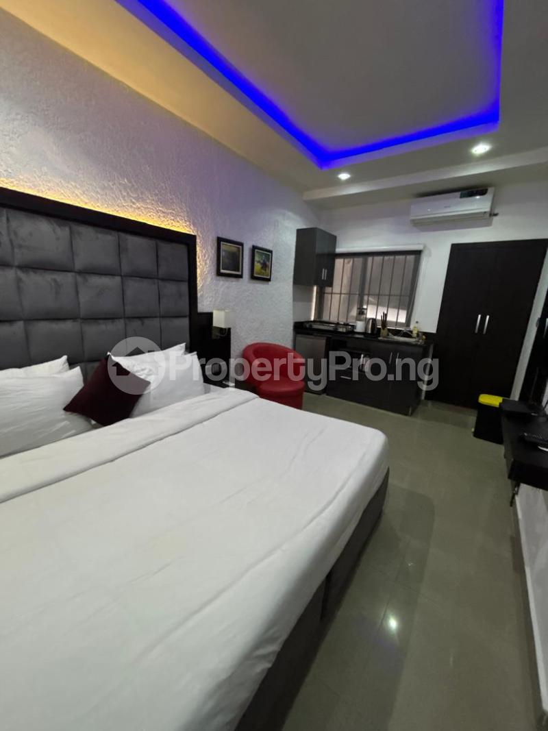 1 bedroom Flat / Apartment for shortlet Off Ligali Ayorinde Street Victoria Island Lagos