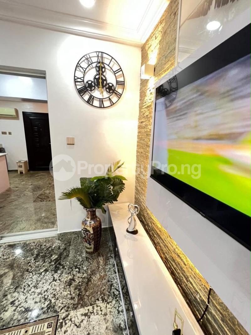 1 bedroom Flat / Apartment for rent ONIRU Victoria Island Lagos