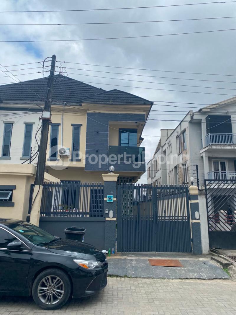 4 bedroom House for rent Access Control Estate Chevron Alternative Lekki Lagos. Chevron Alternative Route Lekki Lagos