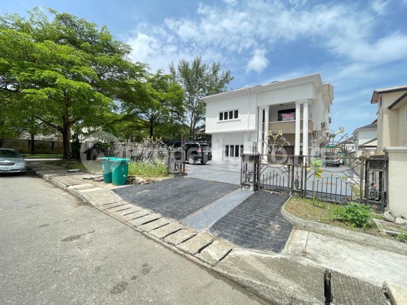 7 bedroom House for sale chevron Lekki Lagos