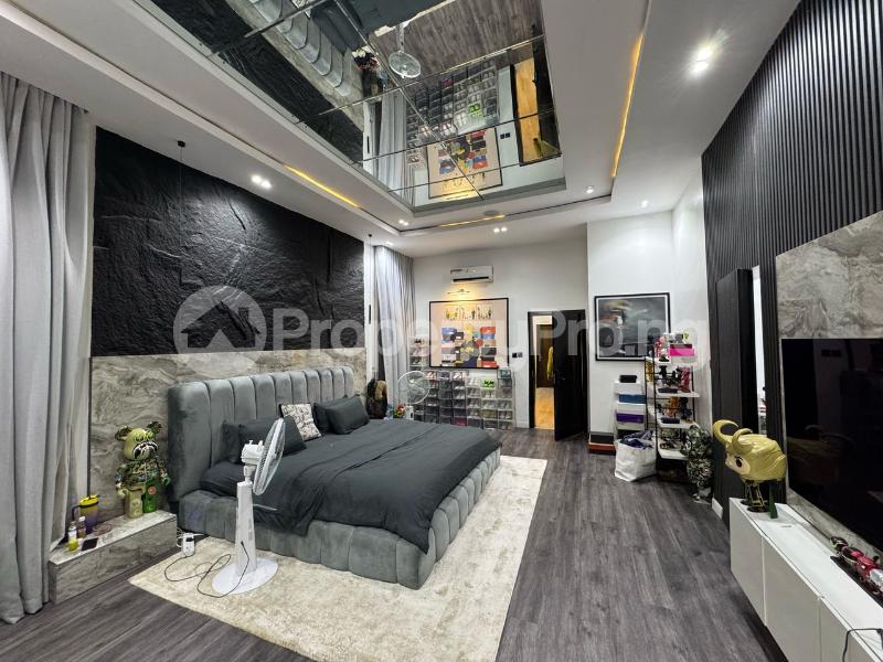 5 bedroom House for sale chevron Lekki Lagos