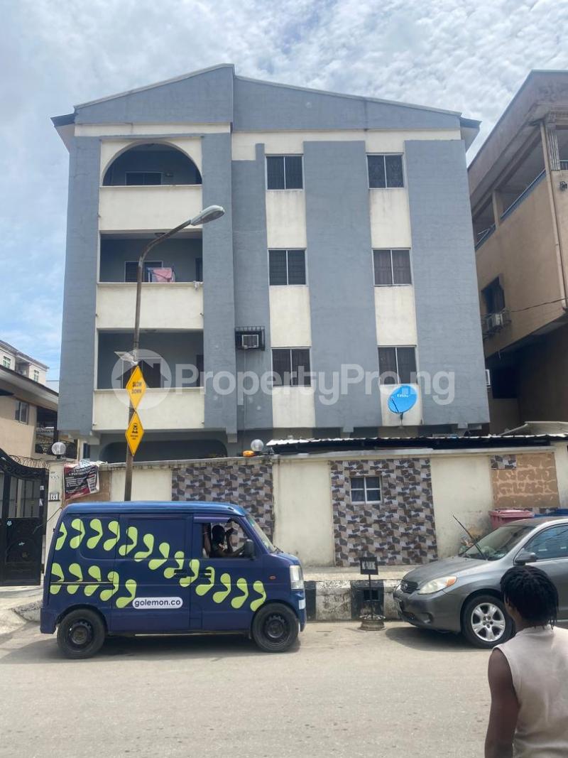 1 bedroom Flat / Apartment for rent  Alagomeji Yaba Lagos