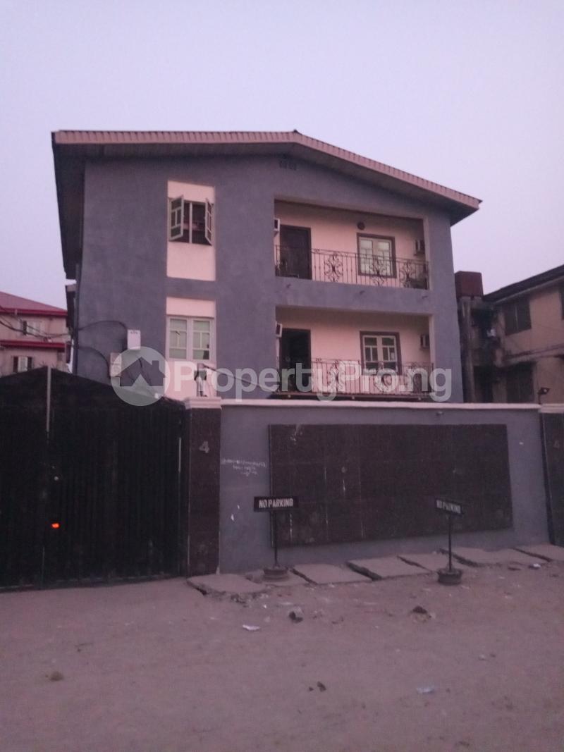 1 bedroom Flat / Apartment for rent Fadeyi Jibowu Yaba Lagos