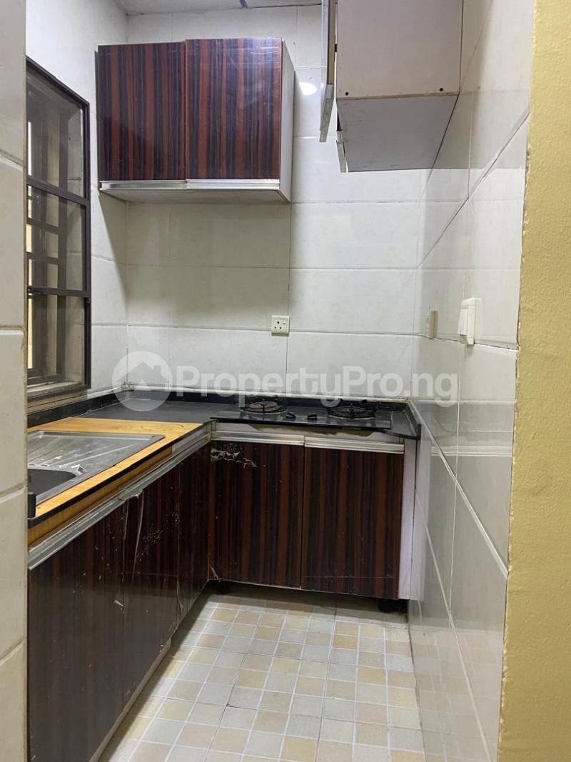 1 bedroom Flat / Apartment for rent  Akoka Yaba Lagos