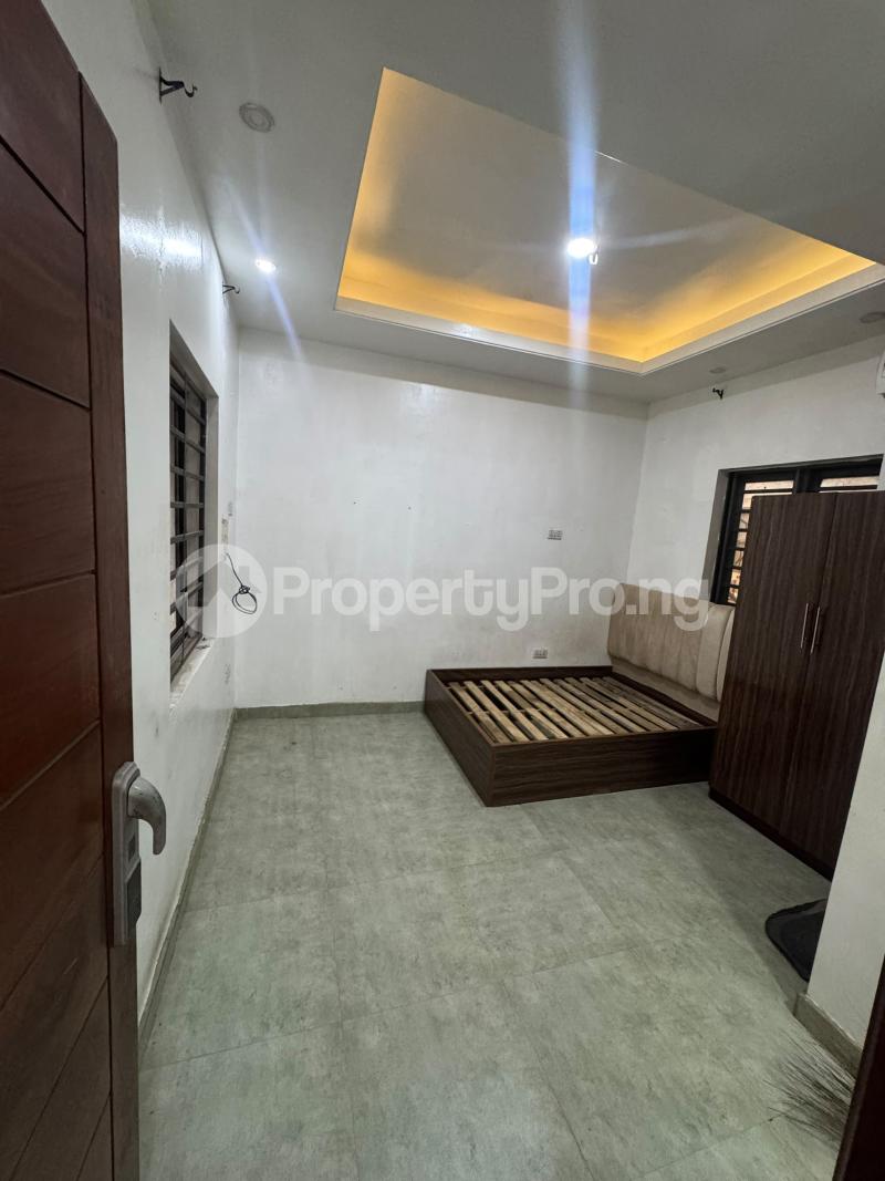 1 bedroom Flat / Apartment for rent Akoka Yaba Lagos