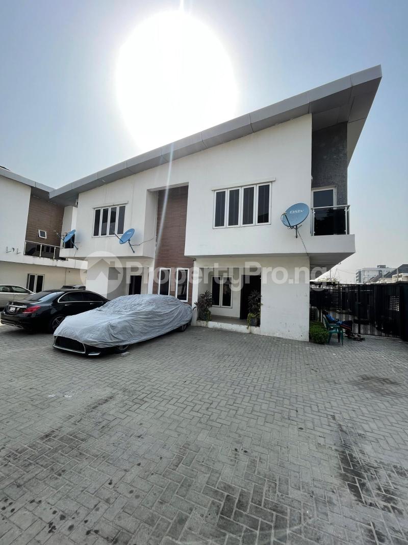 4 bedroom House for sale Enterprise Estate, Chevron Alternative Route, chevron Lekki Lagos