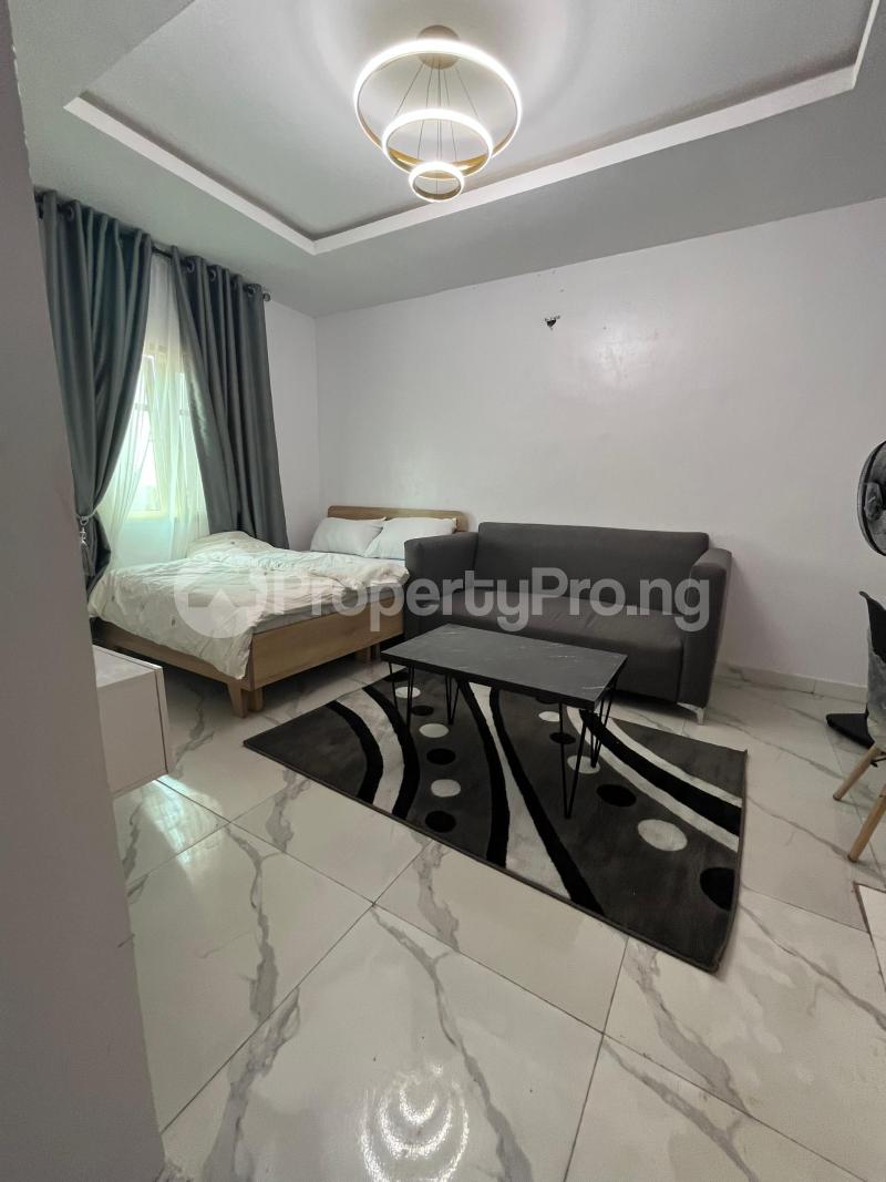 1 bedroom Flat / Apartment for sale  Akoka Yaba Lagos