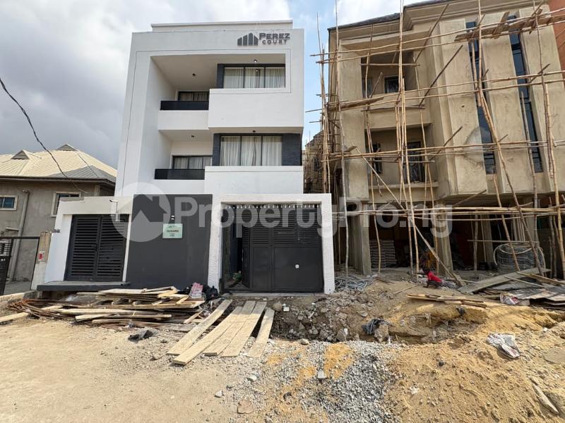 1 bedroom Flat / Apartment for sale Surulere Lagos