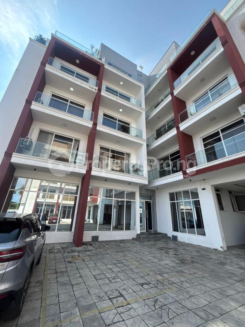 3 bedroom Flat / Apartment for rent ONIRU Victoria Island Lagos