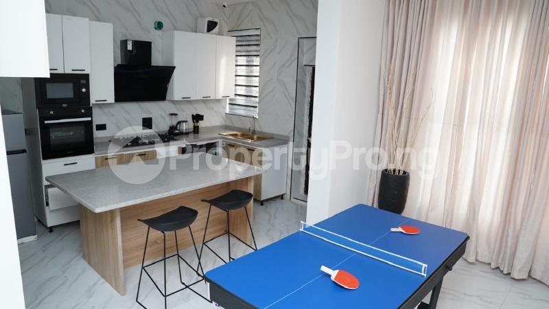 2 bedroom Flat / Apartment for rent Ologolo Lekki Lagos