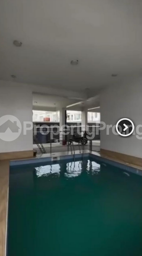 3 bedroom House for sale Ologolo Road Lekki Lagos