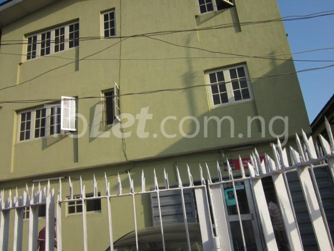 3 bedroom Flat / Apartment for rent 13, Ajayi Street Yaba Yaba Lagos - 0